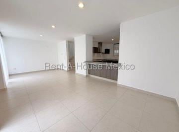 Casa de 3 habitaciones, El Marqués · Zibatá. Venta - Casa con Sala de Tv, Amenidades, 3 Recámaras