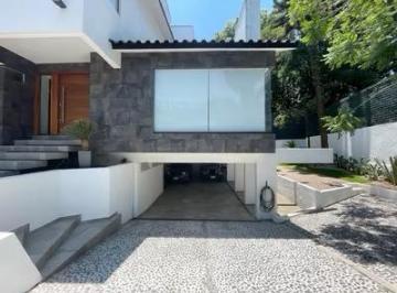 Casa · 540m² · 4 Recámaras · 6 Estacionamientos · Residencia en Venta, San Jeronimo Lídice, Cdmx