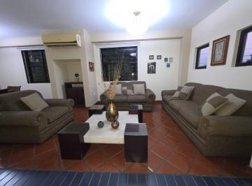 Departamento · 2 Estacionamientos · Departamento Amueblado en Renta
