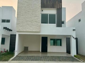 Casa · Casa en Renta Cluster 19 Real Campestre Zona Country