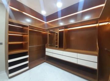 Casa · 310m² · 3 Recámaras · 3 Estacionamientos · Fraccionamiento Villa Brisa Casa Nueva en Venta