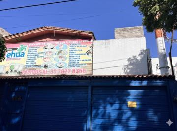 Casa de 3 habitaciones, Guadalajara · Casa con Local Comercial en Colinas de La Normal – Guadalajara, Jalisco