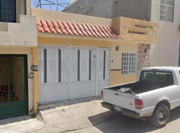 Casa de 2 habitaciones, La Piedad · Casa en Venta, Fracc. Ciudad del Sol, La Piedad de Cabadas, Michoacán.