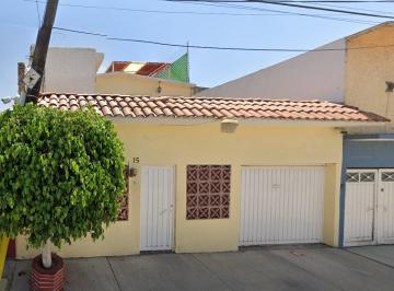 Casa de 3 habitaciones, Ecatepec de Morelos · Casa en Venta en Altavilla Ecatepec de Morelos