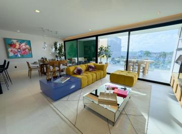 Departamento · 190m² · 3 Recámaras · Departamento en Exclusivo Departamento de 1 Recámara en El Corazón de Playa del Carmen con Amenidade