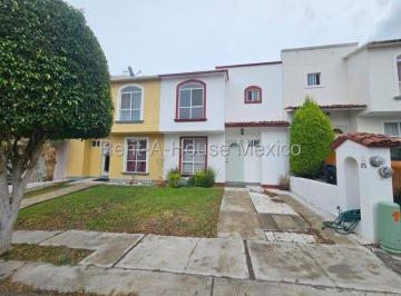 Casa de 3 habitaciones, Corregidora · Casa en Venta en Valle Real Corregidora 3 Recamaras.