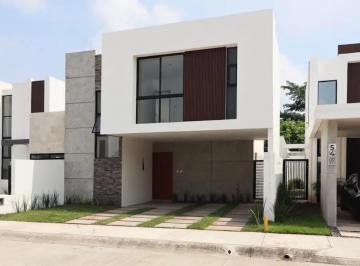 1 · Se Vende Casa en Fracc. Lomas del Dorado, con Recamara en Planta Baja