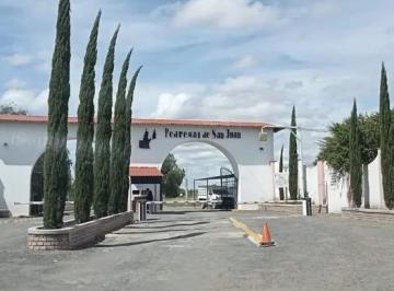 Terreno / Lote , San Francisco del Rincón · Terrenos en Venta en Pedregal de San Juan