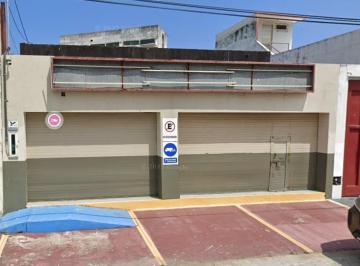 Local comercial · 81m² · Local en Renta Av Revolución, Col. Centro, Coatzacoalcos, Ver.