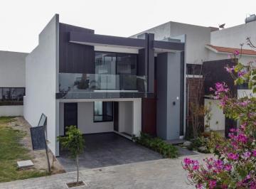Casa · 239m² · 3 Recámaras · Casa - Fraccionamiento Lomas de Angelópolis