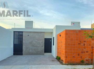 4ea99771618058ba26613c55a7e6b7c1a4e1c1b7a16e0e3315500a8b34c7c20b · Casa en Venta en Real de Comala Colima de 2 Recámaras de 1 Piso
