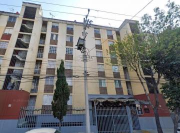 Departamento de 2 habitaciones, Benito Juárez · Se Vende Depa en Remate 3 Min. Metro Xola