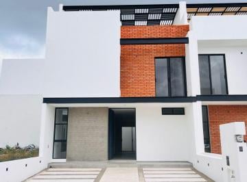 Casa de 3 habitaciones, El Marqués · Casa de Autor en Venta con Roof Garden en Zakia Querétaro