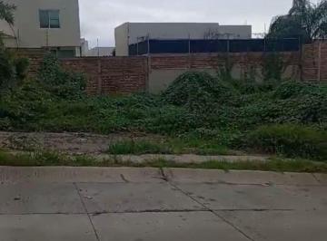 Terreno / Lote , León · Venta de Terreno en Portafontana