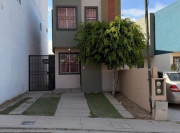 Casa de 2 habitaciones, Tijuana · Casa en Renta, Praderas de La Gloria