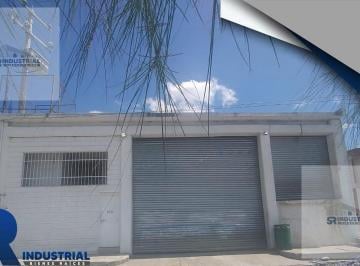 Bodega comercial · 255m² · 2 Estacionamientos · Bodega Industrial en Renta o Venta en Ciénega de Flores