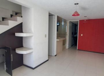 Casa · 96m² · 3 Recámaras · 1 Estacionamiento · Casa en Paseos San Martín