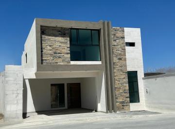 Casa · 284m² · 4 Recámaras · 2 Estacionamientos · Casa en Fraccionamiento Valle de Fontanna