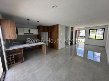Casa de 3 habitaciones, El Marqués · Capital Sur Casa en Venta con 3 Recámaras y Amenidades en Privada Rah1001
