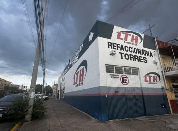 Bodega comercial , Guadalajara · Bodega Comercial de 462 m² en Venta, Progreso