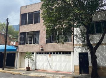 Casa · 519m² · 4 Recámaras · 6 Estacionamientos · Casa en Venta en Miguel Negrete y Eje 5 Sur, Benitojuárez, Cdmx.