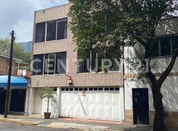 Casa · 519m² · 4 Recámaras · 6 Estacionamientos · Casa en Venta en Miguel Negrete y Eje 5 Sur, Benitojuárez, Cdmx.