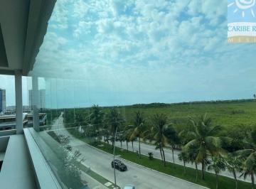 Oficina · 88m² · 2 Estacionamientos · Oficina en Renta Puerto Cancun