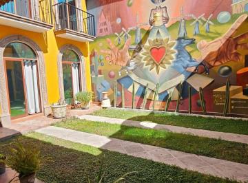 Casa · 300m² · 5 Recámaras · 2 Estacionamientos · Casa de 5 Habitaciones en Venta en Las Brisas, San Miguel de Allende, Guanajuato