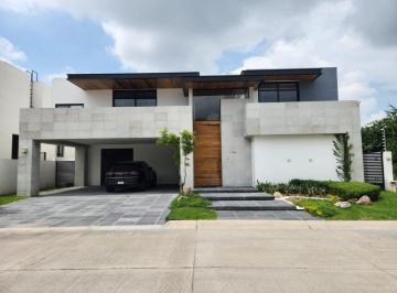 Casa de 4 habitaciones, León · Casa en Venta de Oportunidad en El Molino Condominio XII de 4 Recamaras