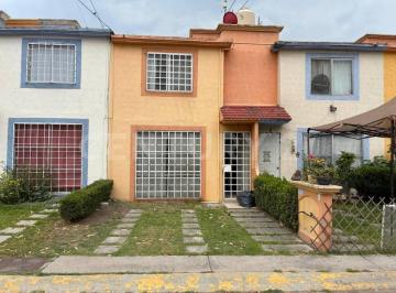 Casa · 79m² · 2 Recámaras · 1 Estacionamiento · Casa en Venta en Fraccionamiento Los Álamos, Melchor Ocampo, Edo. Mex.