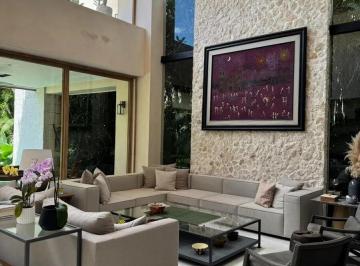 Casa en condominio de 4 habitaciones, Mérida · Casa en Venta en Yucatan Country Club