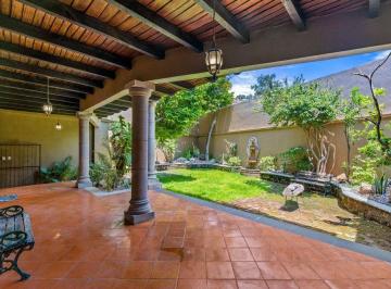 13ba052375e2da2bb84ef1faa77517cb05b66f504982fdbb2b5b7e0933fde5eb · Casa Estilo Colonial en Venta en San Miguel de Allende a Minutos del Centro