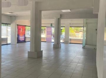 Local comercial , Mérida · Local en Renta Planta Baja en Esquina