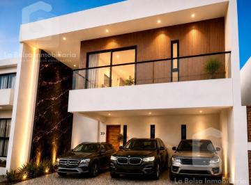 Casa · 216m² · 3 Recámaras · Casa en Venta en La Riviera Veracruzana