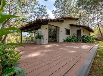 Casa · 144m² · 2 Recámaras · 3 Estacionamientos · Casa Los Pastores, Tapalpa, Jalisco