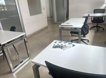 Oficina Renta  · Oficina Para 5 Personas Al Sur de Guadalajara