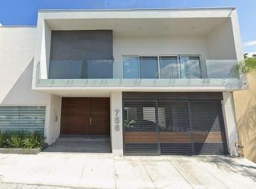 Casa de 5 habitaciones, Guadalupe · Casa de Ensueño Disponible en Muralistas, Guadalupe, Nuevo León