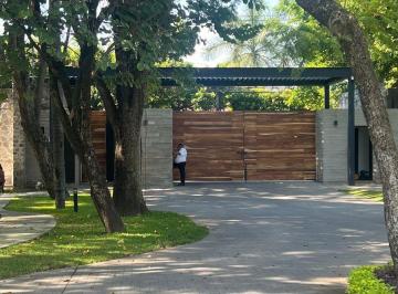 Casa en condominio Venta de 4 habitaciones · Casa en Venta en Palmira