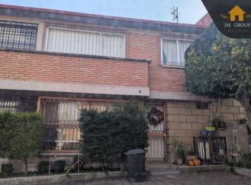 Casa de 3 habitaciones, Querétaro · Villas Fontana II