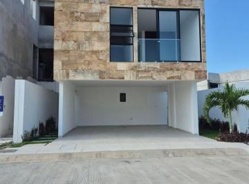 Casa de 3 habitaciones, Alvarado · Casa con 3 Recámaras en Fraccionamiento Punto Lomas, Riviera Veracruzana