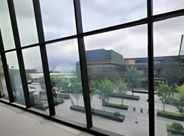Oficina · 1760m² · 80 Estacionamientos · Oficina en Renta en Monterrey Nuevo León