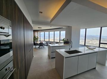Departamento · 400m² · 4 Recámaras · 4 Estacionamientos · Departamento Venta Bosque Real 460 m²