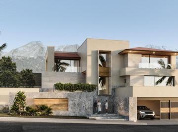 Casa · 700m² · 4 Recámaras · 3 Estacionamientos · Casa en Venta Fraccionamiento Sierra Alta, Monterrey