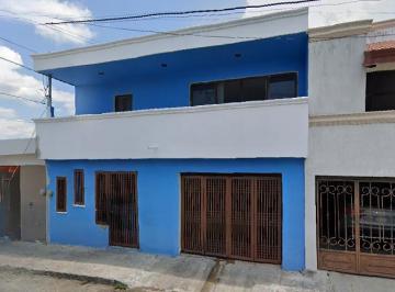 Casa de 4 habitaciones, Mérida · Casa en Venta en Merida