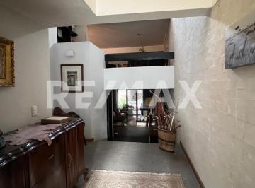 Casa · 370m² · 4 Recámaras · 3 Estacionamientos · Casa en Venta en Lomas de La Herradura - (4)