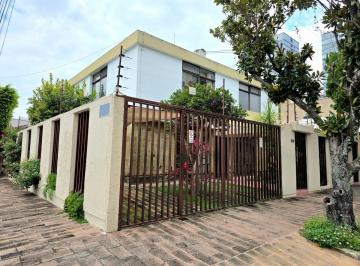 Casa uso de suelo de 6 habitaciones, Guadalajara · Casa en Renta con Uso de Suelo en Ladron de Guevara, Guadalajara. Jalisco