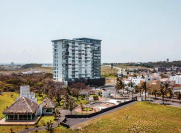 Departamento · 75m² · 2 Recámaras · 1 Estacionamiento · Venta de Departamento en Fraccionamiento Playas del Conchal