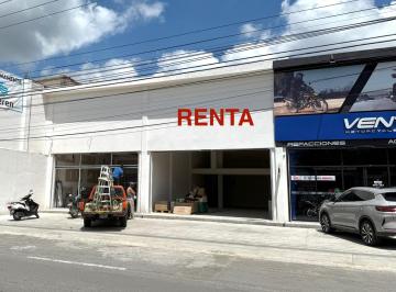 Local comercial · 133m² · 2 Estacionamientos · Local en Renta Blvd. Juventino Rosas