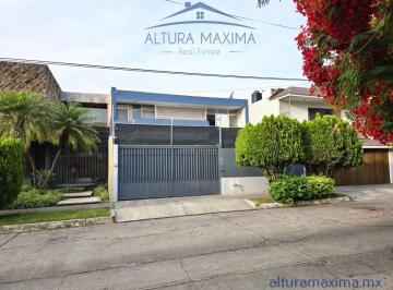 Casa de 4 habitaciones, Guadalajara · Casa en Venta Prados Providencia Ideal Para Consultorios U Oficinas