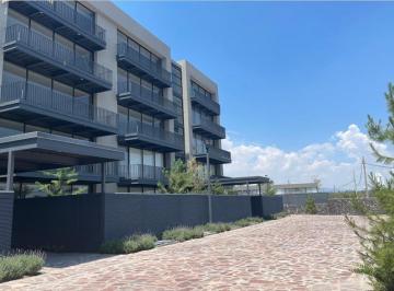 Departamento · 176m² · 3 Recámaras · 2 Estacionamientos · Departamento en La Campiña